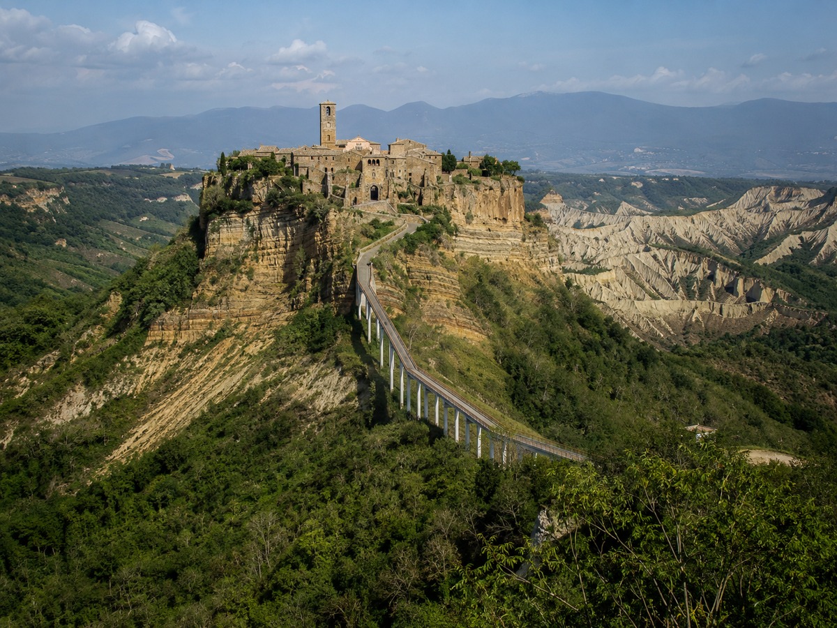 Civita di Bagnoregio: "la città che muore"